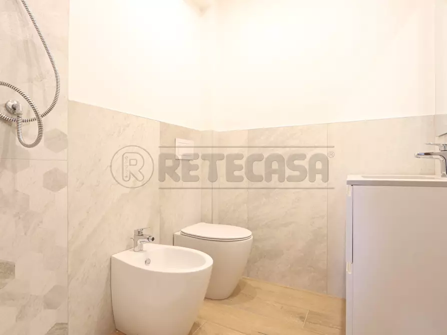 Immagine 20 di Trilocale in vendita  in Via Adamello 30 a Torri Di Quartesolo