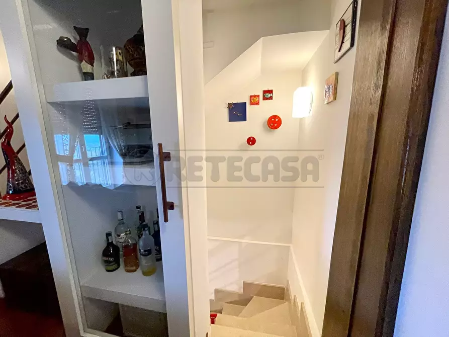 Immagine 19 di Bilocale in vendita  in Via di Ogliara 172 a Salerno