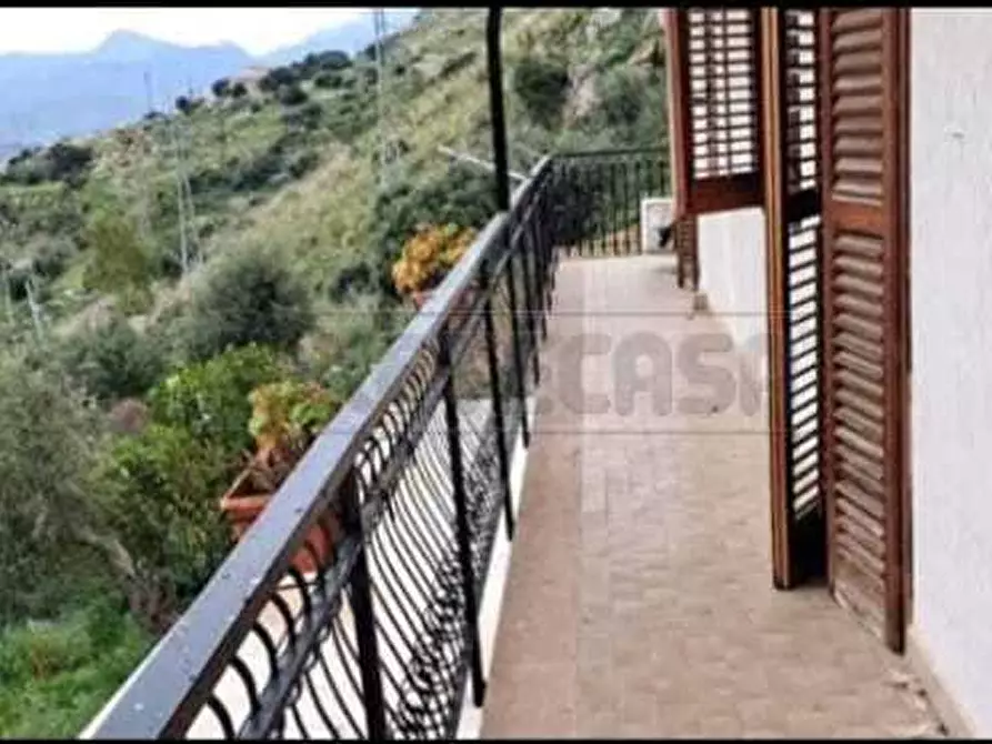 Immagine 8 di Villa in vendita  in Strada Statale 113, Snc a Termini Imerese
