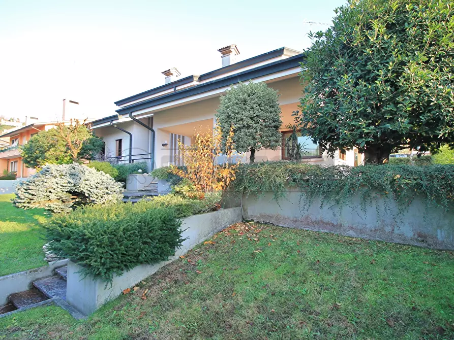 Immagine 57 di Villa in vendita  in VIA GIACOMO LEOPARDI 2 a Arzignano