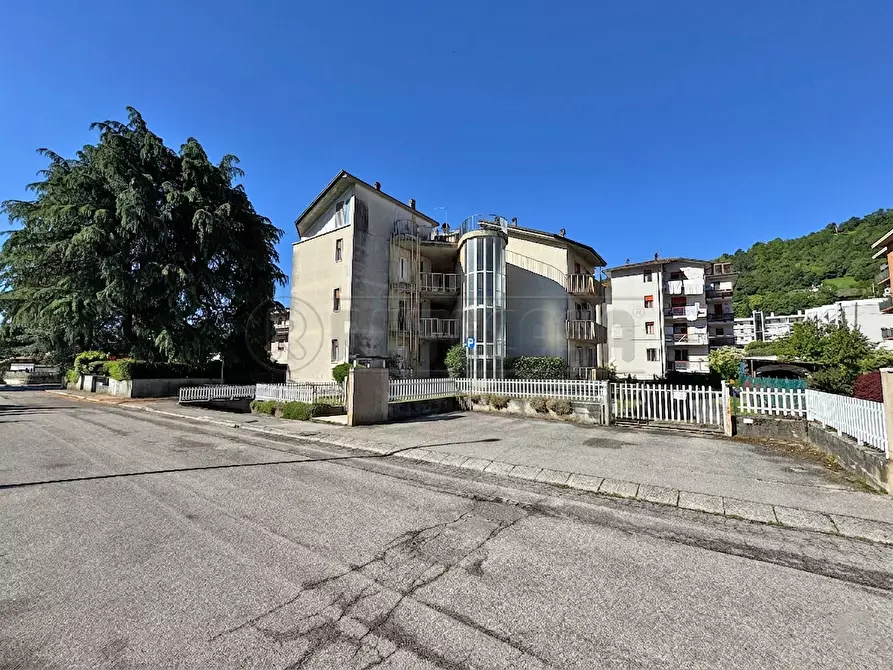 Immagine 11 di Appartamento in vendita  in Via Zara 36 a Valdagno