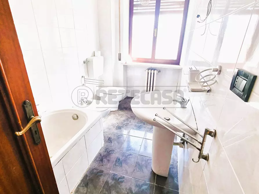 Immagine 14 di Quadrilocale in vendita  a Pescara