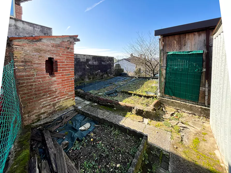 Immagine 62 di Rustico / casale in vendita  in Via Valle a Sovizzo