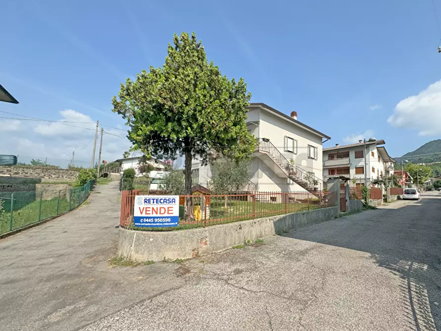 Immagine 11 di Appartamento in vendita  in via iv novembre 7 a Cornedo Vicentino