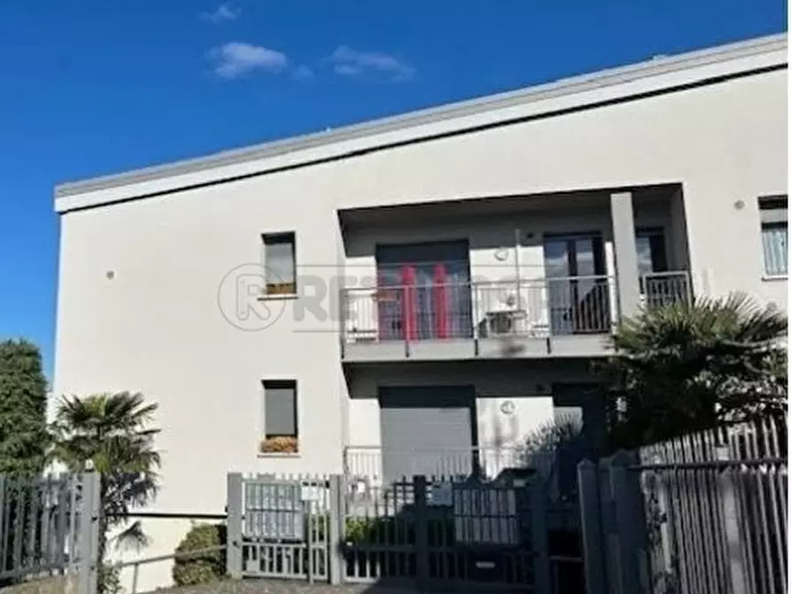 Immagine 6 di Appartamento in affitto  a Orio Al Serio