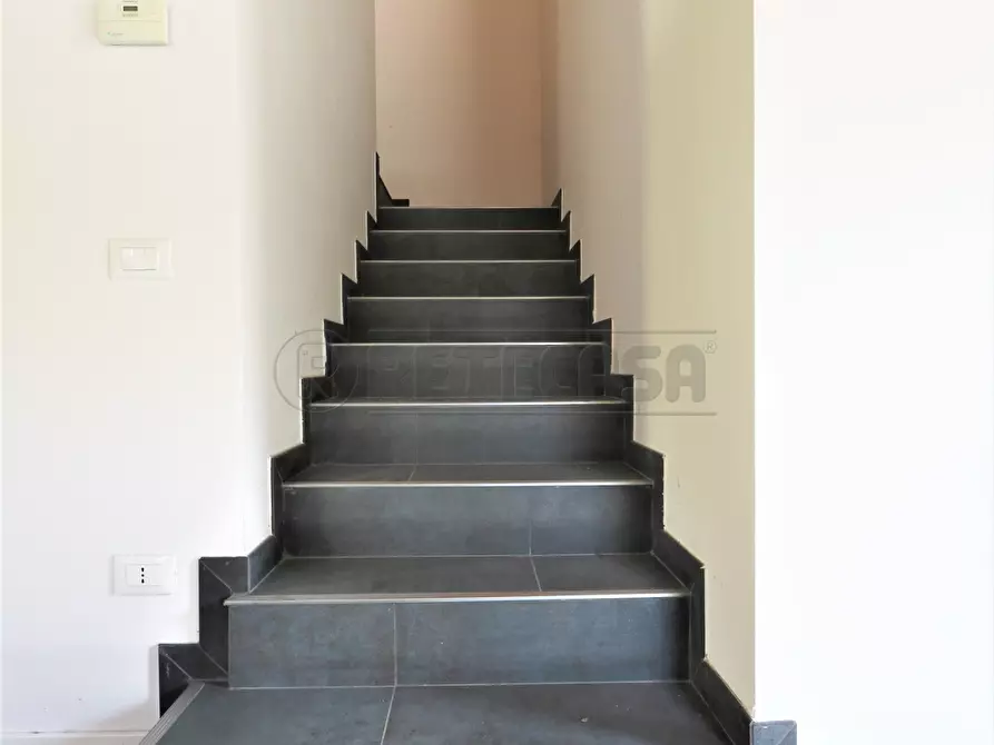 Immagine 18 di Ufficio in vendita  a Vicenza