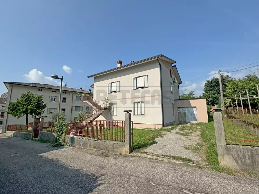 Immagine 12 di Appartamento in vendita  in via iv novembre 7 a Cornedo Vicentino