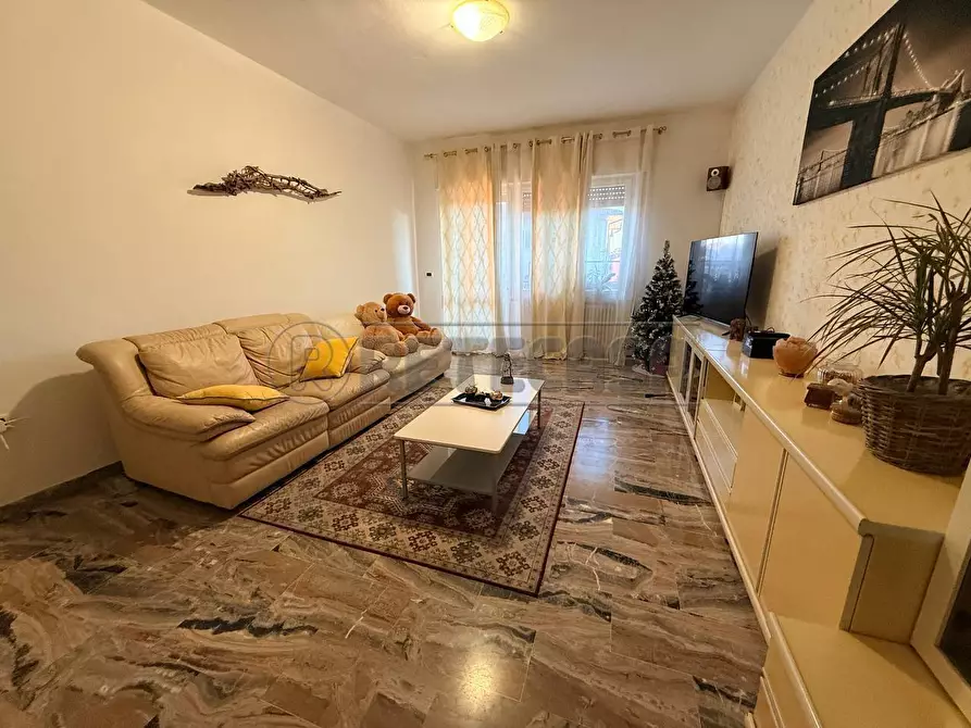 Immagine 10 di Appartamento in vendita  in zona valle a Montecchio Maggiore