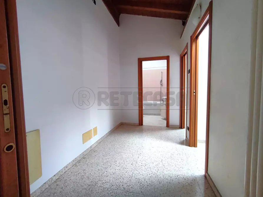 Immagine 4 di Bilocale in vendita  in Via Canova 6 a Gambellara