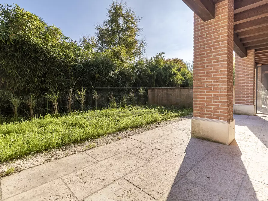 Immagine 17 di Villetta a schiera in vendita  in Via Zuccola 37 a Bolzano Vicentino