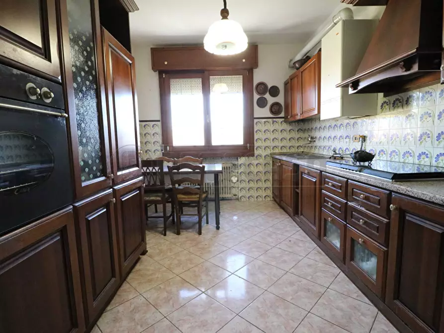 Immagine 4 di Trilocale in vendita  in Via Alcide de Gasperi 7 a Bondeno