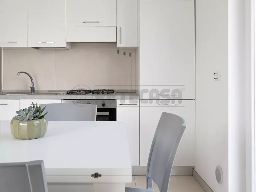 Immagine 29 di Bilocale in vendita  in Via II Giugno 7 a Nardo'