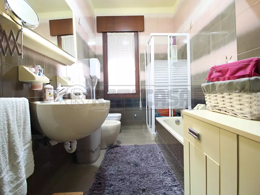 Immagine 9 di Bilocale in vendita  in Viale Pietro Ceccato 50 a Montecchio Maggiore