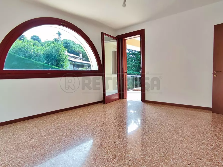 Immagine 16 di Porzione di casa in affitto  in Via Moretto 17 a Arzignano