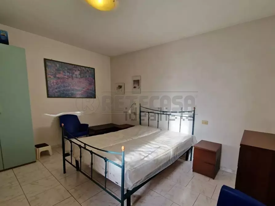 Immagine 12 di Porzione di casa in vendita  in Via Trento 1 a Viareggio