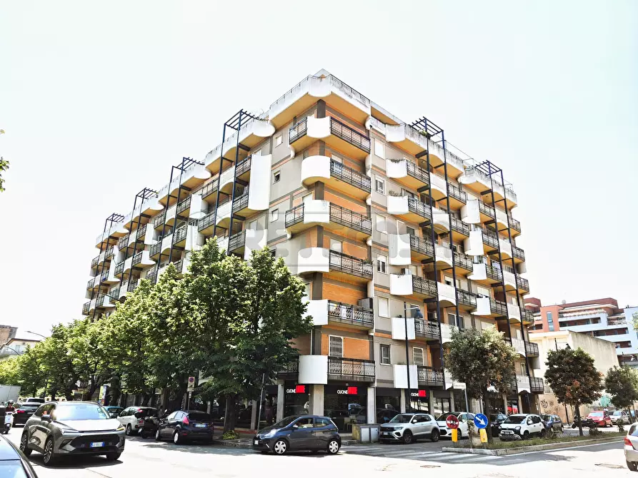 Immagine 1 di Quadrilocale in vendita  in Viale Gabriele D'Annunzio 210 a Pescara