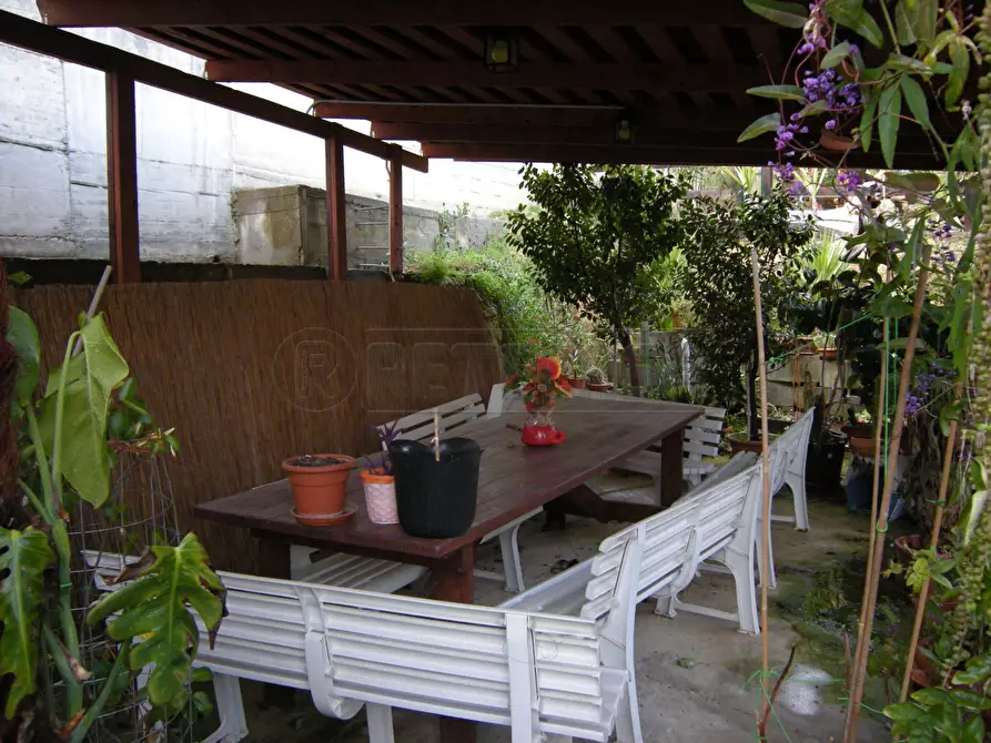 Immagine 10 di Pentalocale in vendita  in via stazzone 41 a Caltanissetta