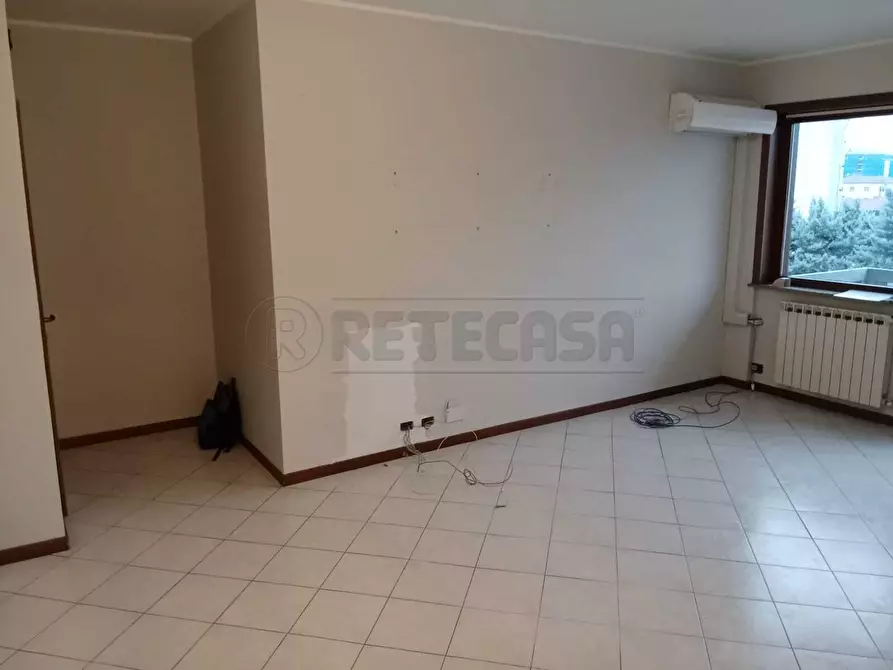 Immagine 3 di Ufficio in affitto  in via De Grassi 11 a Bergamo