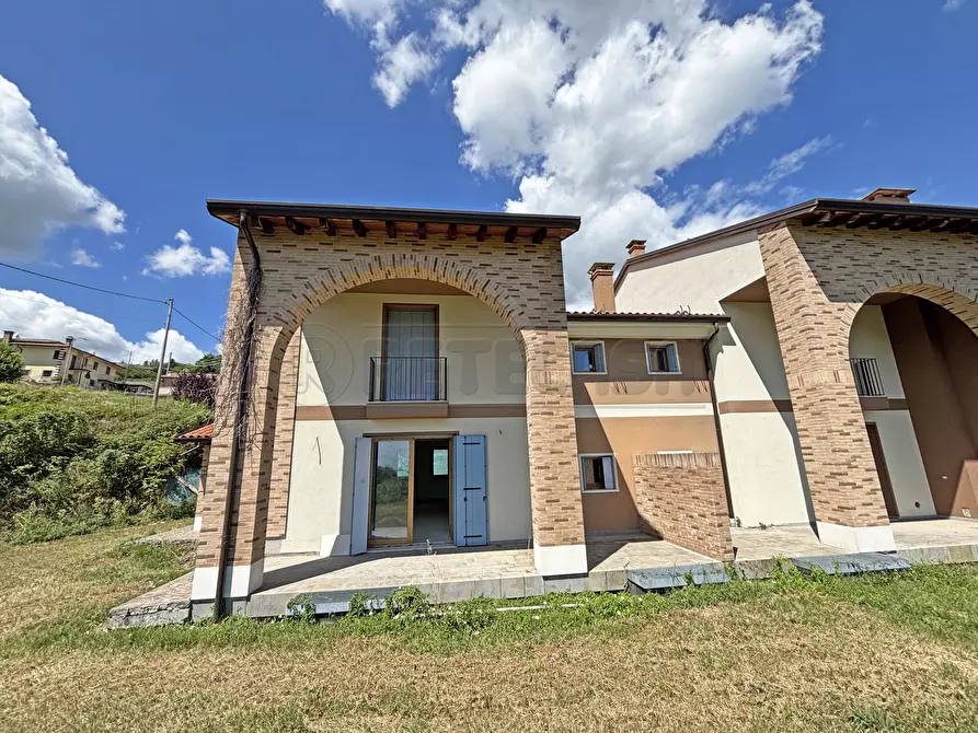 Immagine 5 di Casa semindipendente in vendita  in Via Pellizzari 13 a Trissino