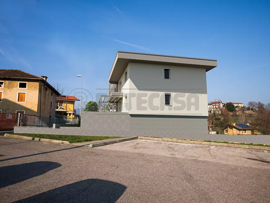 Immagine 14 di Appartamento in vendita  in Via Priara Castello snc a Valdagno