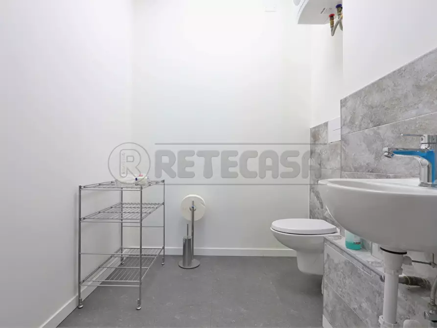 Immagine 19 di Ufficio in affitto  in Via Boschi a Torri Di Quartesolo