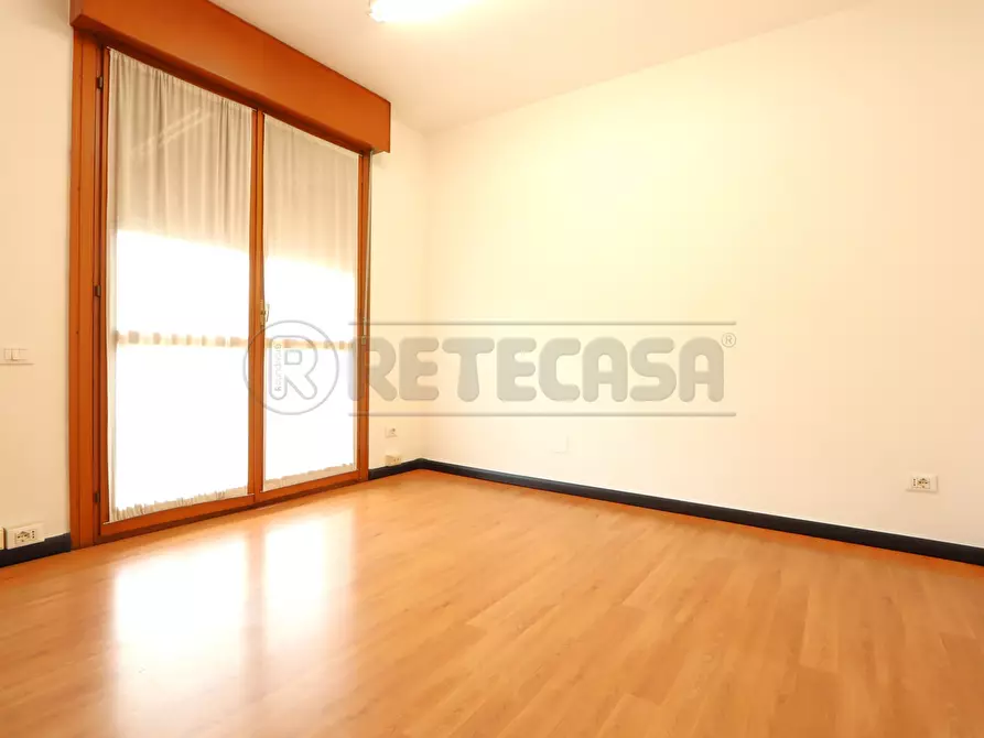 Immagine 21 di Ufficio in affitto  in Contrà San Bortolo 85 a Vicenza