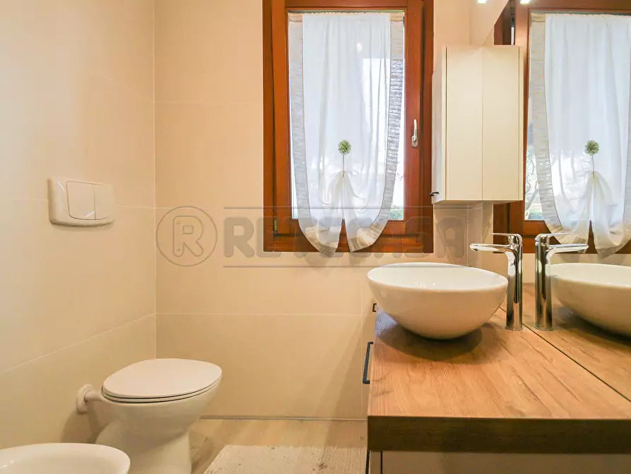 Immagine 20 di Bilocale in vendita  in VIA EUROPA 12 a Quinto Vicentino