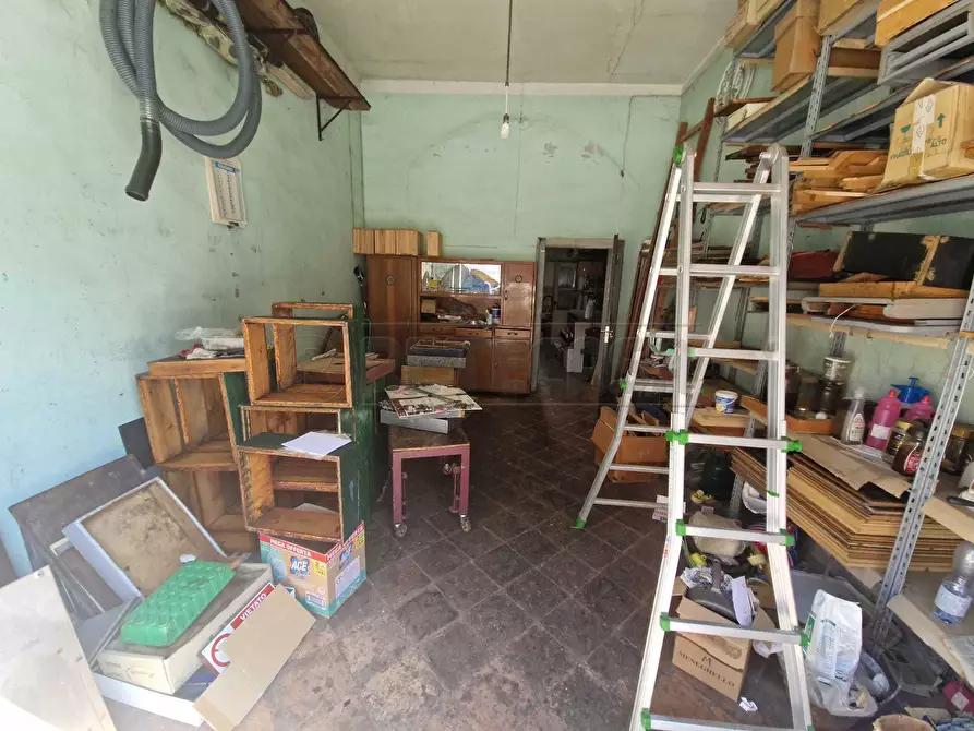 Immagine 3 di Garage in vendita  in Via Milano a Cremona