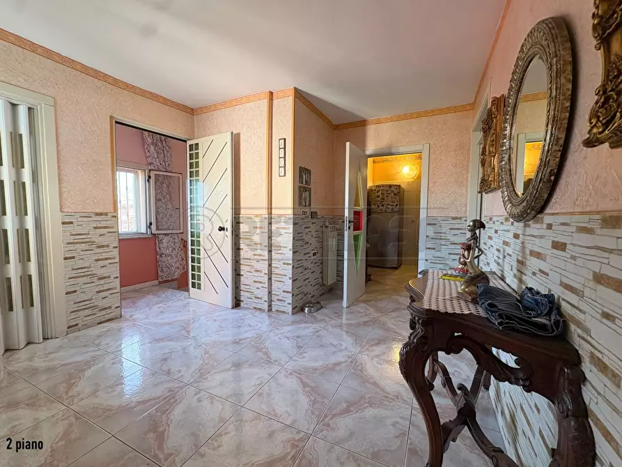 Immagine 11 di Trilocale in vendita  in Via Archimede 25 a Marcianise