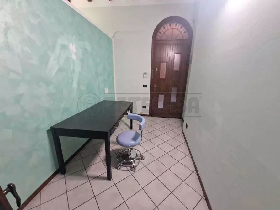 Immagine 9 di Locale commerciale in affitto  in Via Chiara Novella a Cremona