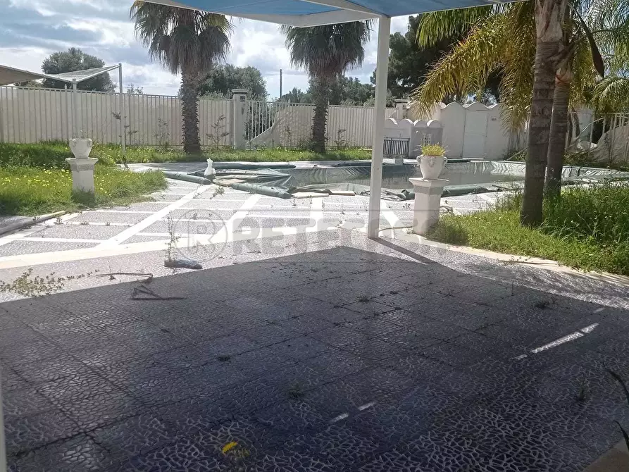 Immagine 18 di Villa in vendita  a Castelvetrano