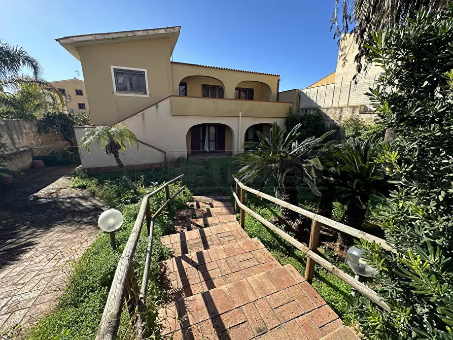 Immagine 2 di Villa in vendita  a Mazara Del Vallo