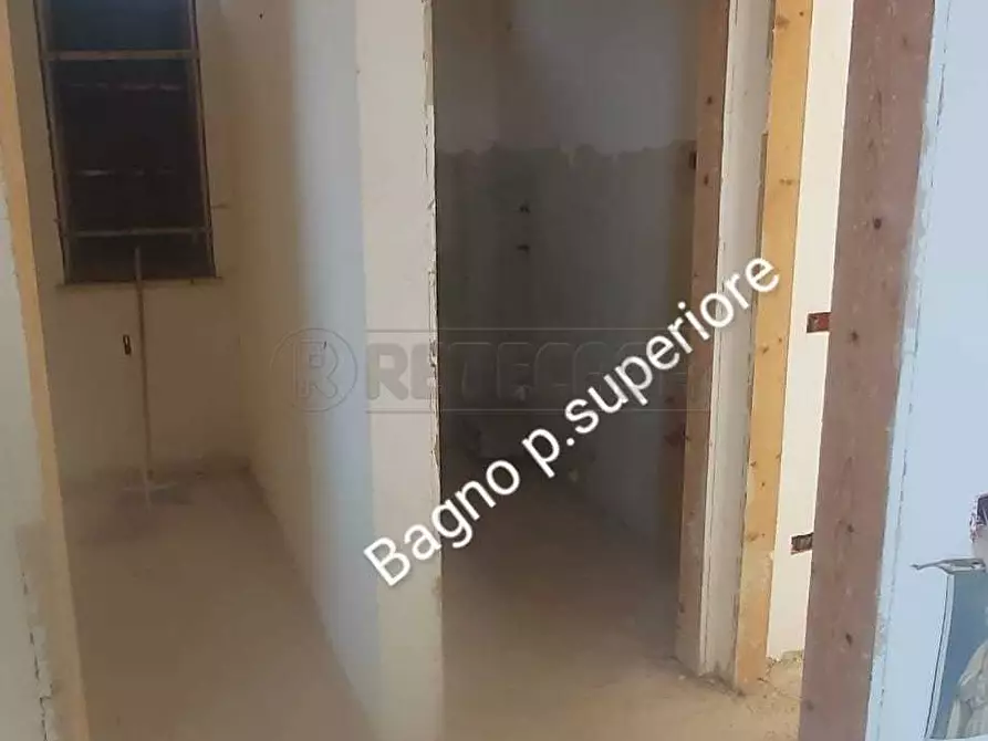 Immagine 11 di Terratetto in vendita  in VIA OLIMPIA SNC a Petrosino