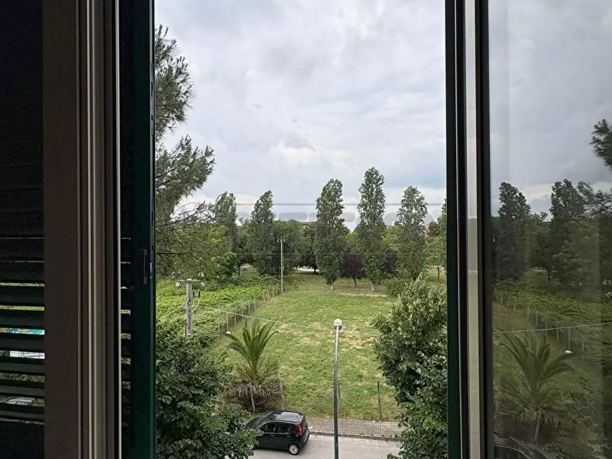 Immagine 10 di Pentalocale in vendita  in Via de Sanctis a Marcianise