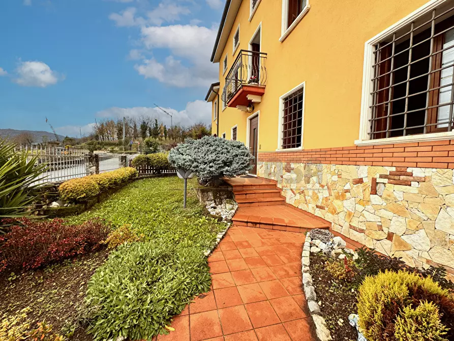 casa indipendente in vendita a Cornedo Vicentino