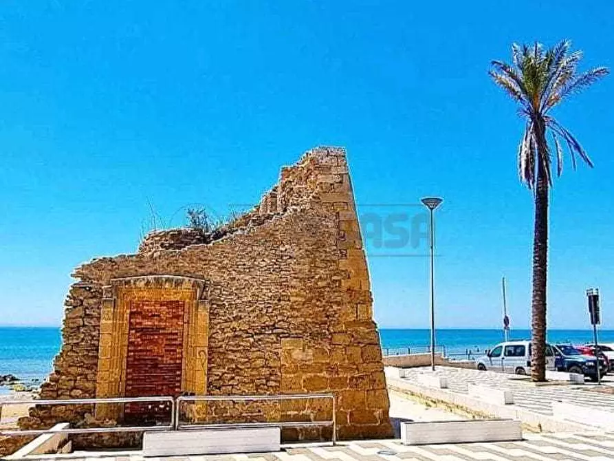 Immagine 14 di Casa indipendente in vendita  a Campobello Di Mazara