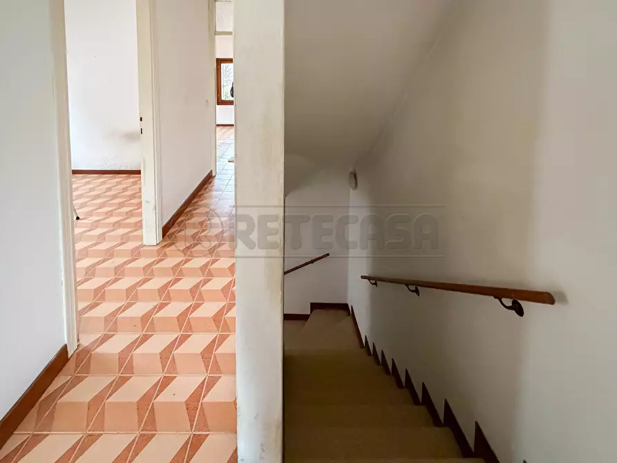 Immagine 17 di Rustico / casale in vendita  in Via Valle a Sovizzo