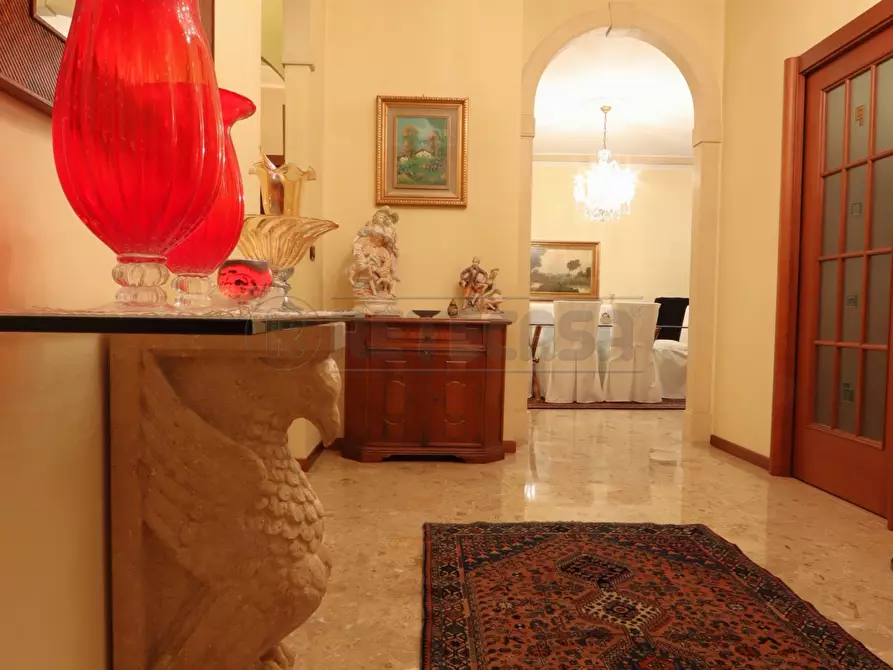 Immagine 2 di Trilocale in vendita  in Via dei Cairoli 24 a Vicenza