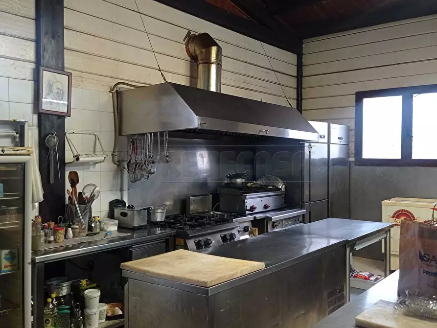 Immagine 10 di Bar / Ristorante in vendita  a Mazara Del Vallo