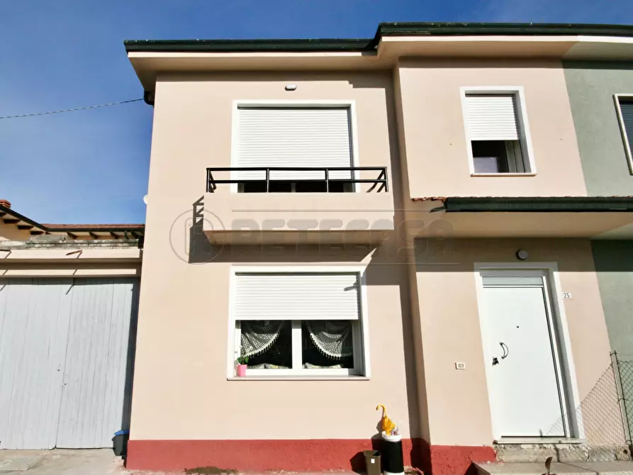 Immagine 10 di Porzione di casa in vendita  in Via Vicenza 25 a Arzignano