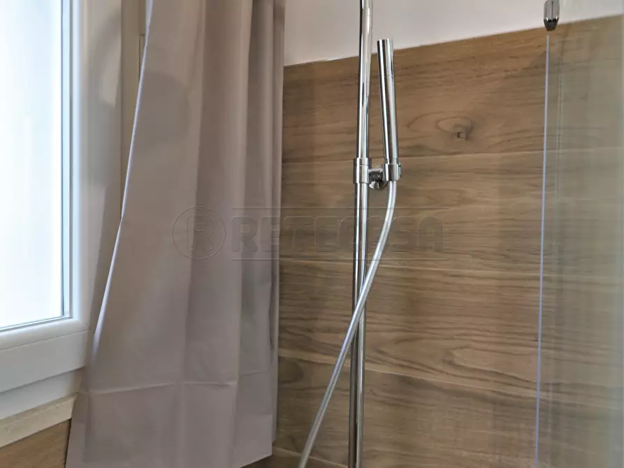 Immagine 50 di Stanza singola in affitto  a Vicenza