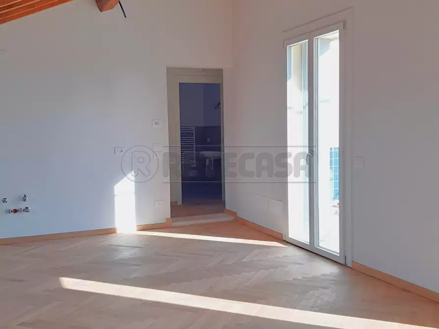 Immagine 7 di Appartamento in vendita  in Contrà Mure San Rocco a Vicenza