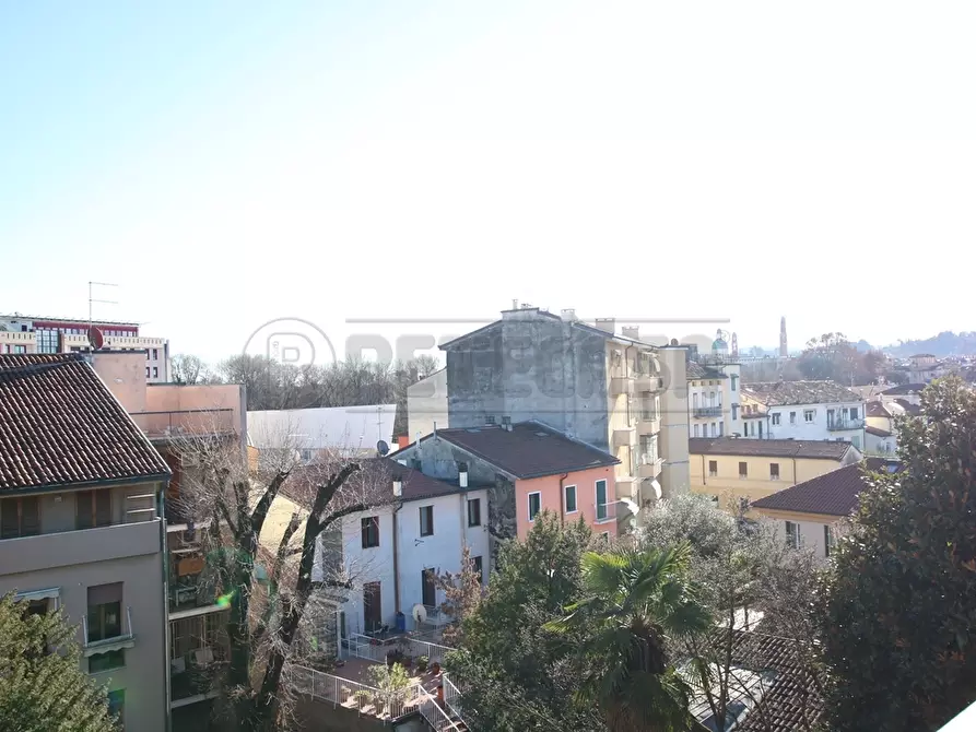 Immagine 1 di Bilocale in affitto  in Contra' San Bortolo a Vicenza