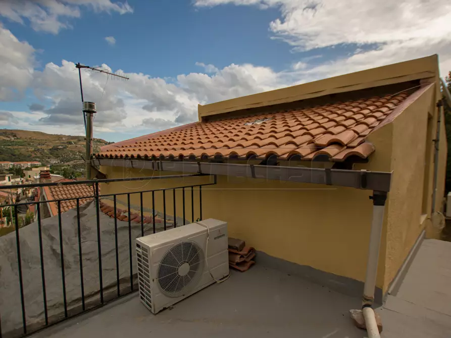 Immagine 29 di Casa indipendente in vendita  in Strada Comunale Per San Giovannello 40 a Messina