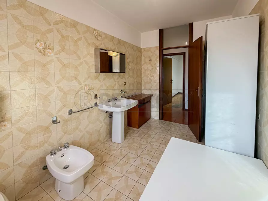 Immagine 44 di Trilocale in vendita  in Via Giacomo Puccini a Altavilla Vicentina