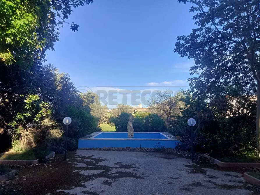 Immagine 19 di Villa in vendita  a Castelvetrano