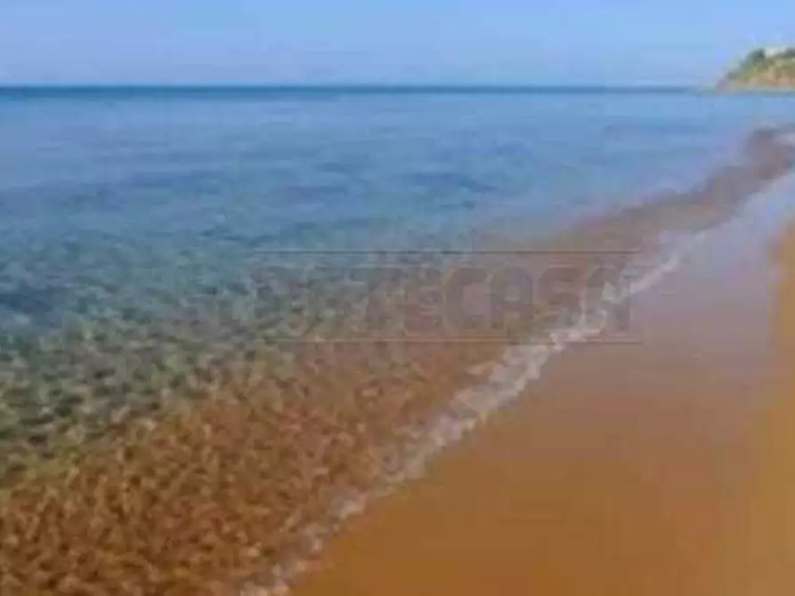 Immagine 10 di Villa in vendita  a Castelvetrano