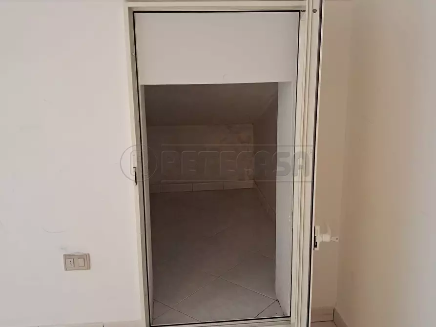 Immagine 13 di Quadrilocale in affitto  in Via Giacomo Colombo a Marcianise