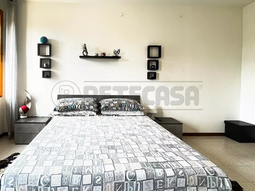 Immagine 17 di Casa semindipendente in vendita  in Via Olmo a Creazzo