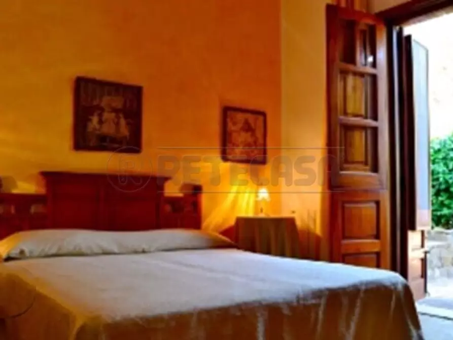 Immagine 8 di Agriturismo in vendita  a Castelvetrano